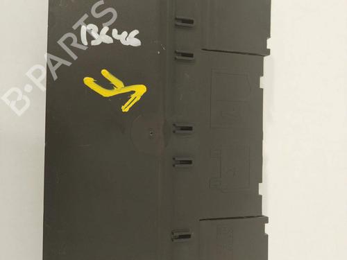 Used Fuse box Fuse box 26552933 26552933