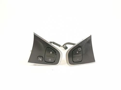 Used Steering wheel controls RENAULT CLIO IV (BH_) 1.5 dCi 75 (75 hp) 15913631