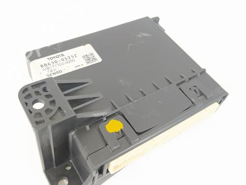 Used Electronic module TOYOTA AVENSIS Estate (_T27_) [2008-2018]  10570298