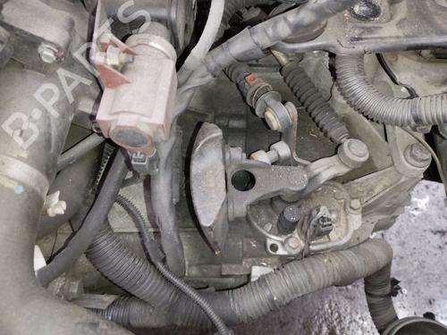 Getriebe für VOLVO S40 II (544) 2.0 D (136 hp) 28605763