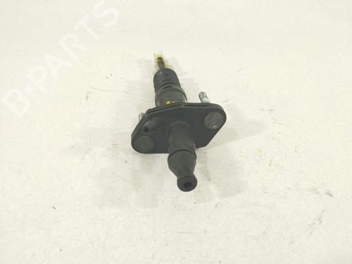 Used Clutch slave cylinder Clutch slave cylinder 38775981 38775981