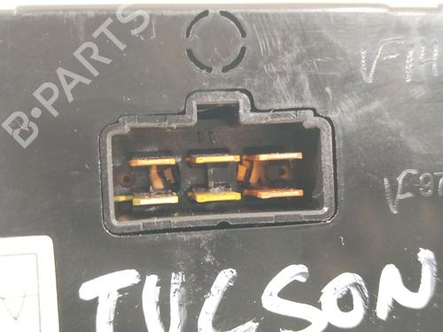 Used Climate control HYUNDAI TUCSON (JM) 2.0 CRDi (136 hp) 31329416