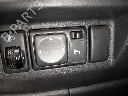 Comando specchietti Comando specchietti NISSAN MICRA IV (K13K, K13KK) 1.2 (80 hp) 35964154 35964154