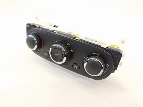 climate-control-renault-captur-i-j5_-h5_-272704701r-5r5841100-2013-9715998 main image