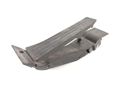 Used Pedal Pedal 22731554 22731554
