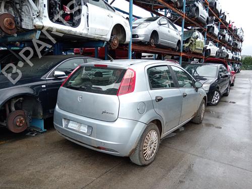 Brugte FIAT GRANDE PUNTO (199_) 1.4 (199AXB1A) 4749785