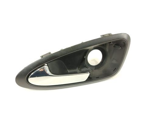 Used Front left interior door handle Front left interior door handle 32018808 32018808