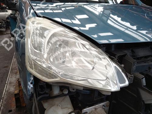 Used Right headlight Right headlight CITROËN BERLINGO MULTISPACE (B9) 1.6 HDi 90 (90 hp) 35728502 35728502