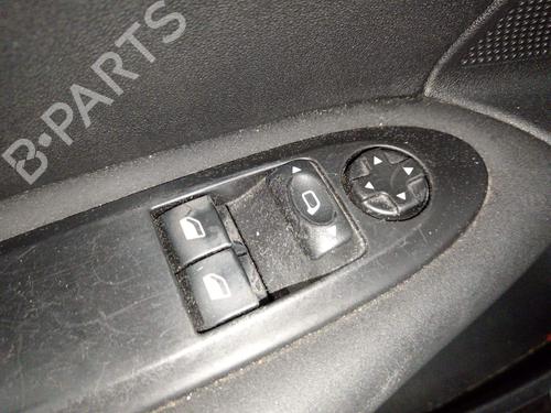 Used Left front window switch Left front window switch 35919525 35919525
