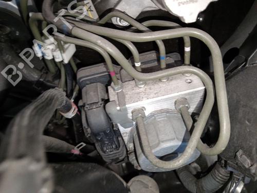 ABS Bremseaggregat TOYOTA AURIS (_E18_) 1.4 D-4D (NDE180_, NDE180R) (90 hp) 29977156