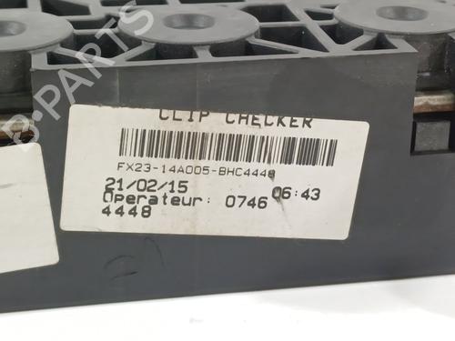 Fuse box JAGUAR XF I (X250) 2.2 D | BP24295604E1 