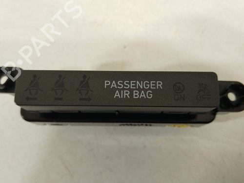 Used Display monitor Display monitor 33336848 33336848