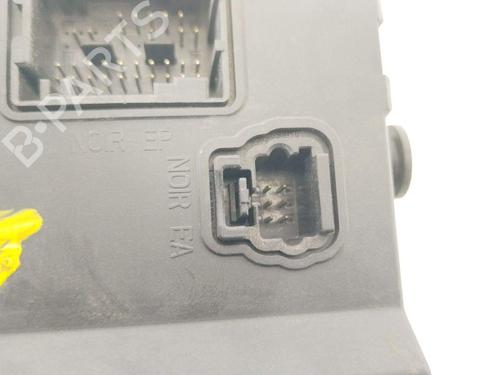 Fuse box PEUGEOT 1007 (KM_) 1.4 HDi | BP39173614E1 - Image 9