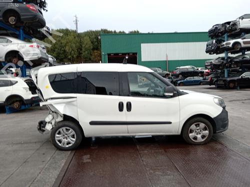 Teile für FIAT DOBLO Cargo (263_) 1.3 D Multijet 4920482