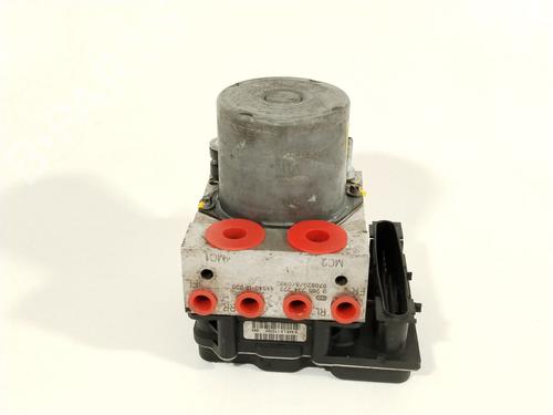 Used ABS pump TOYOTA COROLLA Verso (ZER_, ZZE12_, R1_) [2004-2009]  26138647
