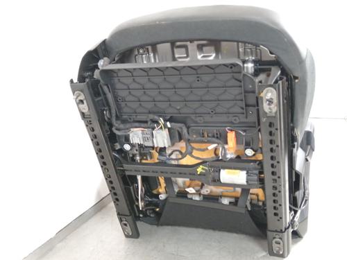 Right front seat LAND ROVER RANGE ROVER EVOQUE (L538) 2.0 D | BP31354002C16