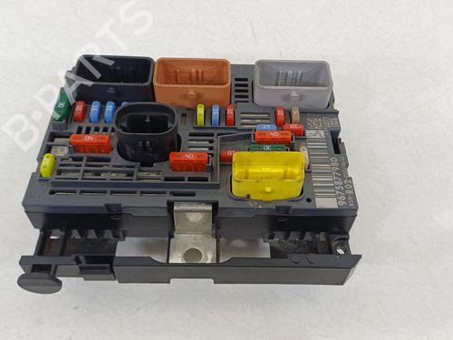 Used Fuse box PEUGEOT 3008 I MPV (0U_) 2.0 HDi Hybrid4 (163 hp) 26566608