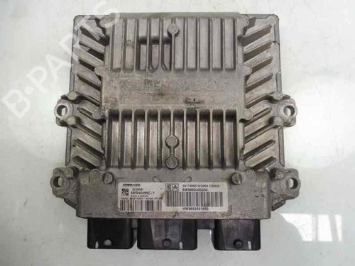 Used Engine control unit (ECU) Engine control unit (ECU) 4479498 4479498