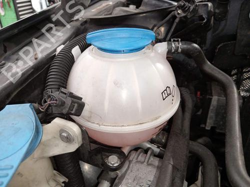 expansion-tank-vw-passat-b6-variant-3c5-2005-2006-2007-2008-2009-2010-2011-36800773 main image