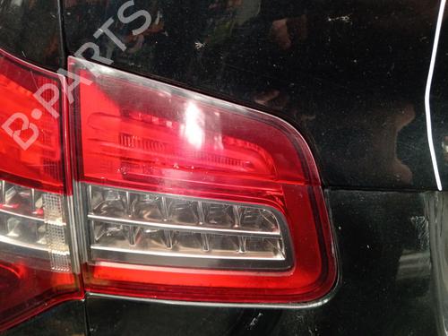 Venstre baglygte bagklap Venstre baglygte bagklap CITROËN C5 III (RD_) 2.0 HDi 140 (RDRHF8, RDRHFA, RDRHA8, RDRHAJ) (140 hp) 36086194 36086194