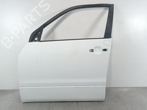 Used Left front door SUZUKI GRAND VITARA II (JT, TE, TD) [2005-2025]  7773053