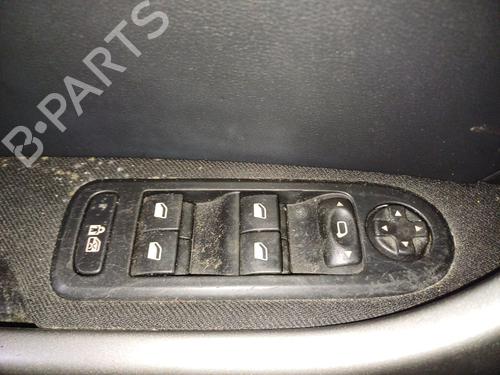 Used Left front window switch Left front window switch 36561147 36561147