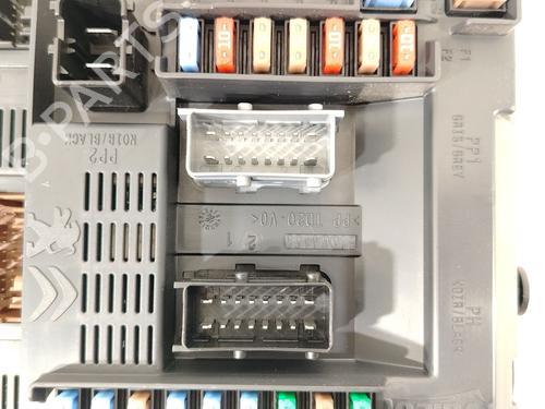 Fuse box CITROËN C4 CACTUS 1.6 BlueHDi 100 | BP31718800E1 
