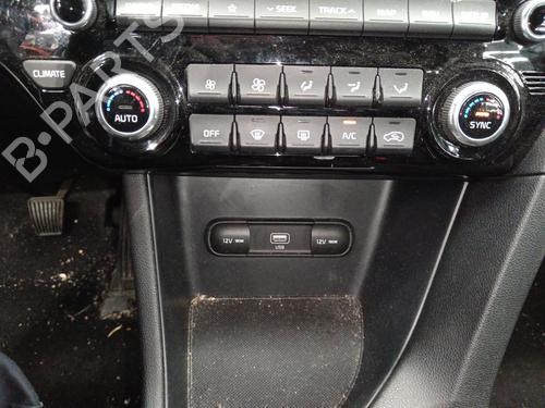 Used Climate control Climate control 36532707 36532707