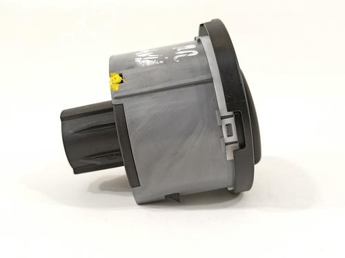 Headlight switch SKODA OCTAVIA II (1Z3)  | BP17642684I24 
