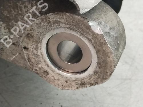 Left front steering knuckle LAND ROVER RANGE ROVER SPORT II (L494) 3.0 TDV6 4x4 | BP29608016M25