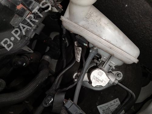 Used Brake master cylinder Brake master cylinder 38443511 38443511