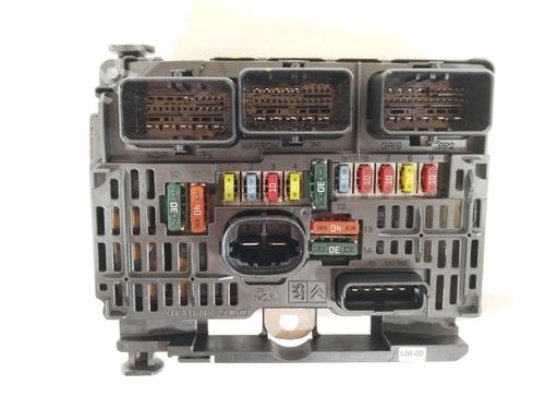 Used Fuse box Fuse box 36645169 36645169