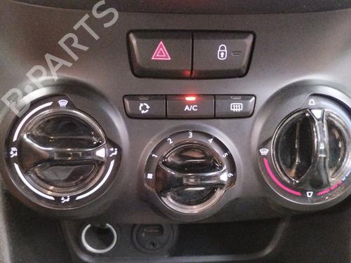 Used Climate control Climate control 38443565 38443565