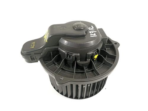 Heater blower motor KIA STONIC (YB) 1.0 T-GDi | BP40100620M62 - Image 3