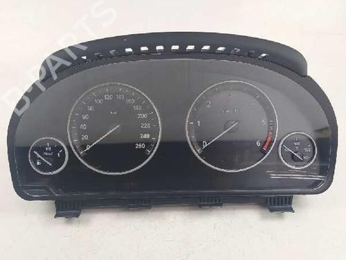 Used Instrument cluster BMW 5 (F10) 520 d (184 hp) 7180372