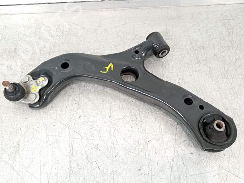 left-front-suspension-arm-toyota-corolla-hatchback-_e21_-_ea1_-_eh1_-2018-31806287 main image