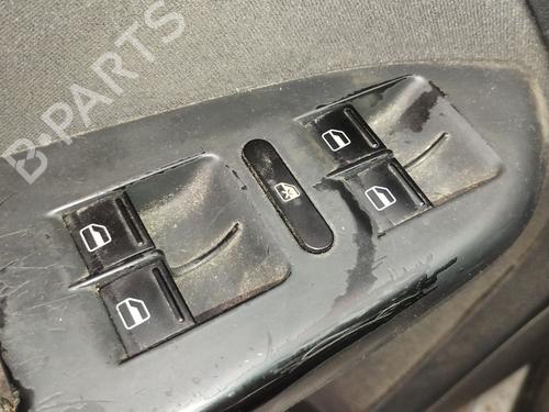 Used Left front window switch Left front window switch 38264834 38264834