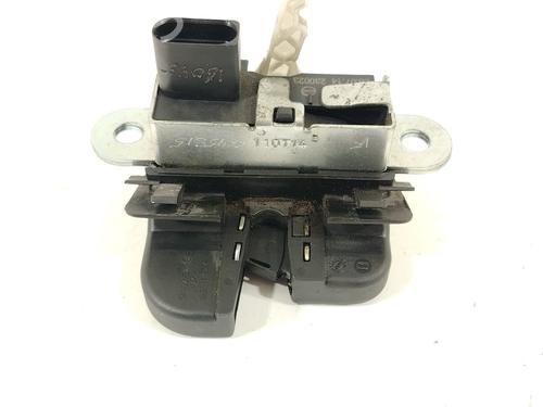 Tailgate lock SEAT ALTEA (5P1) 2.0 TDI 16V | BP31585126C101 