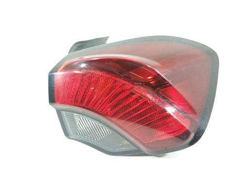 right-taillight-fiat-tipo-hatchback-356_-357_-2016-40150063 main image