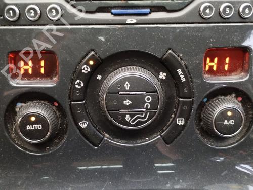 Used Climate control Climate control 37492414 37492414