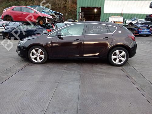 Pièces Détachées Usagées OPEL ASTRA J GTC [2011-2018]  4335666