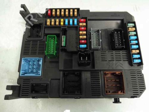 Used Fuse box Fuse box 4245079 4245079