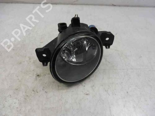 Used Right front fog light Right front fog light 2440056 2440056