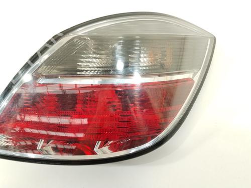 Used Right taillight OPEL ASTRA H (A04) 1.7 CDTI (L48) (100 hp) 27839000