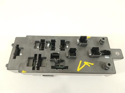 Fuse box LAND ROVER RANGE ROVER SPORT II (L494) 3.0 TDV6 4x4 | BP26552976E1 