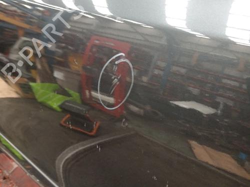 Used Right front door MERCEDES-BENZ E-CLASS (W211) [2002-2009]  18002534