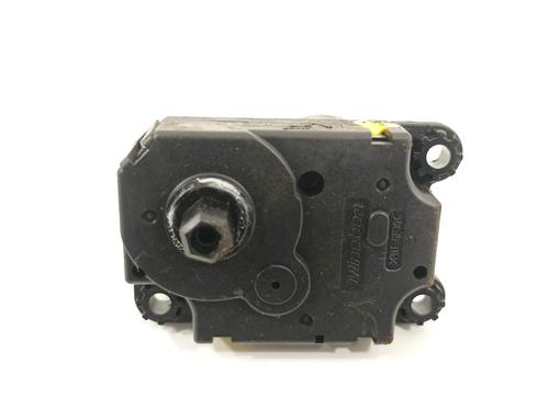 Electronic module CITROËN JUMPY III Van (V_) | BP15736519M83 - Image 4