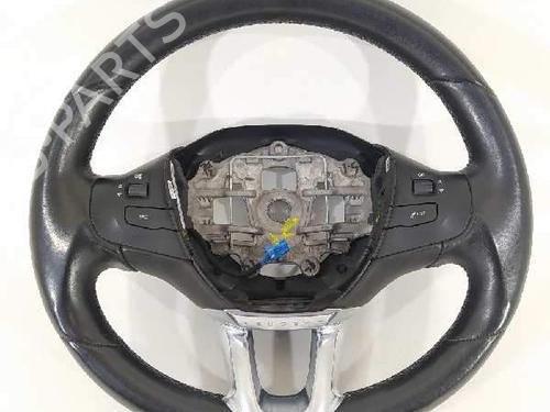 steering-wheel-peugeot-2008-i-cu_-2013-7657161 main image