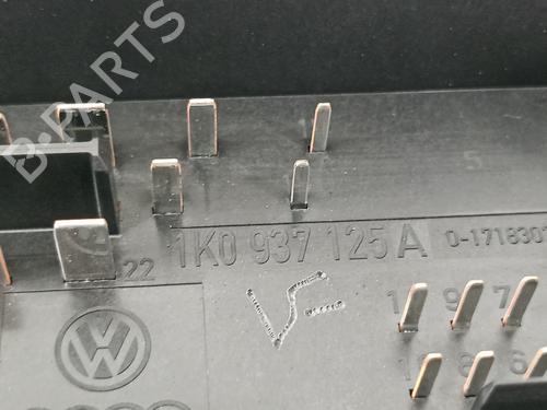 Fuse box SEAT LEON (1P1)  | BP15896613E1 