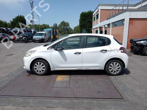 Left front window switch PEUGEOT 208 I (CA_, CC_) 1.4 HDi | BP38236423I27 - Image 2